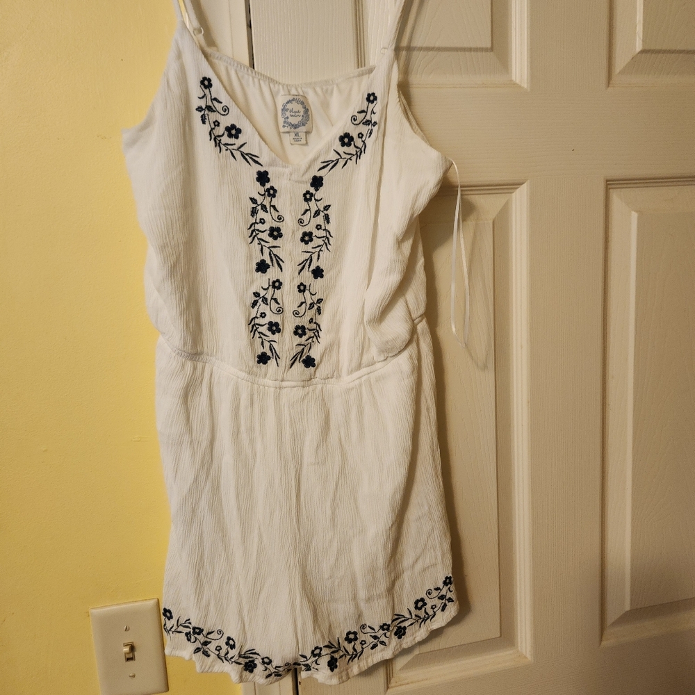 White with blue embroidered romper xl